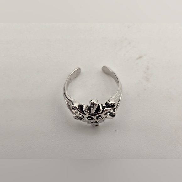 Sterling Silver Celestial Toe Ring - Picture 5 of 10
